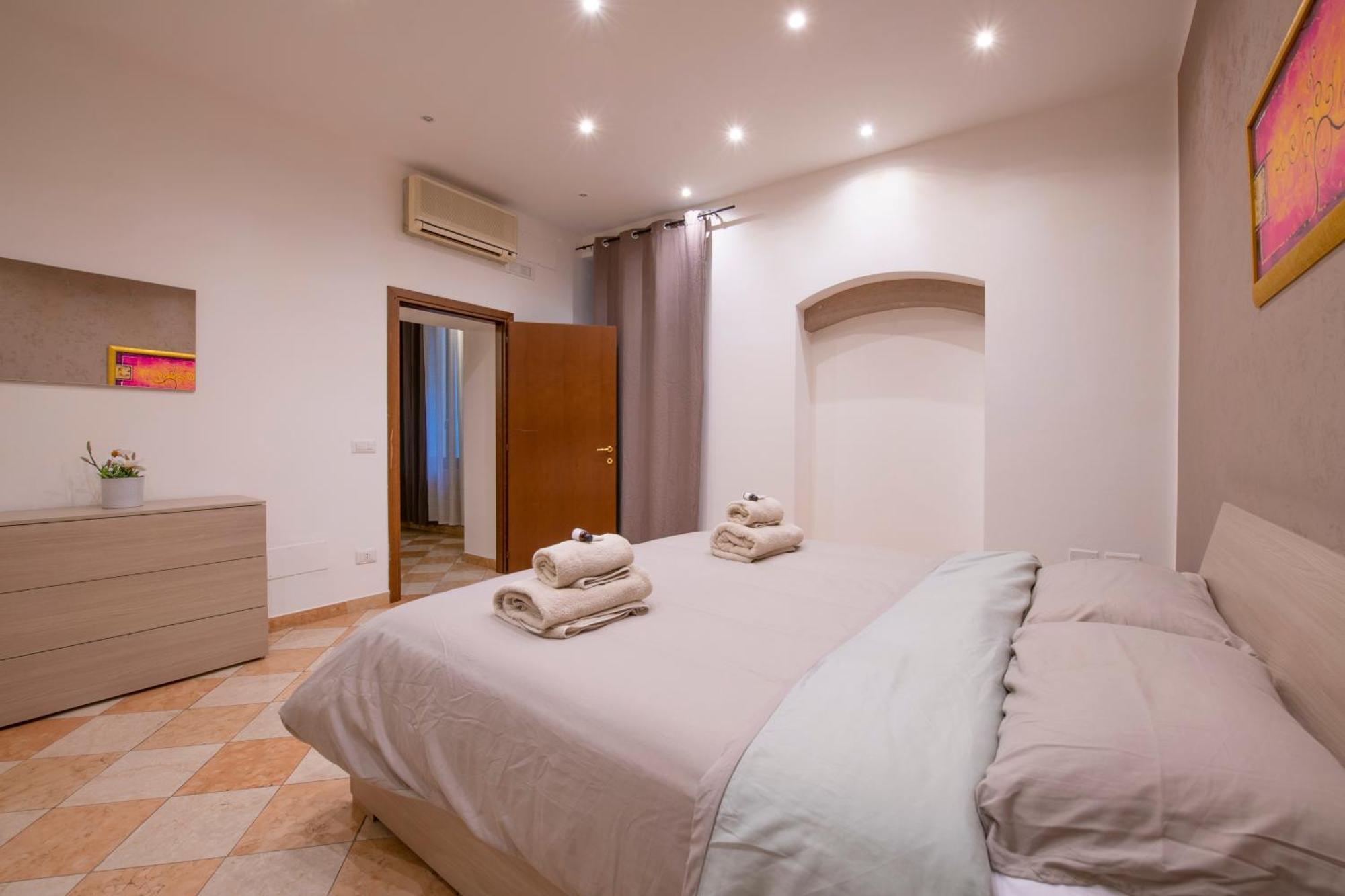 Palace Home Mazzini Verona Center Dış mekan fotoğraf