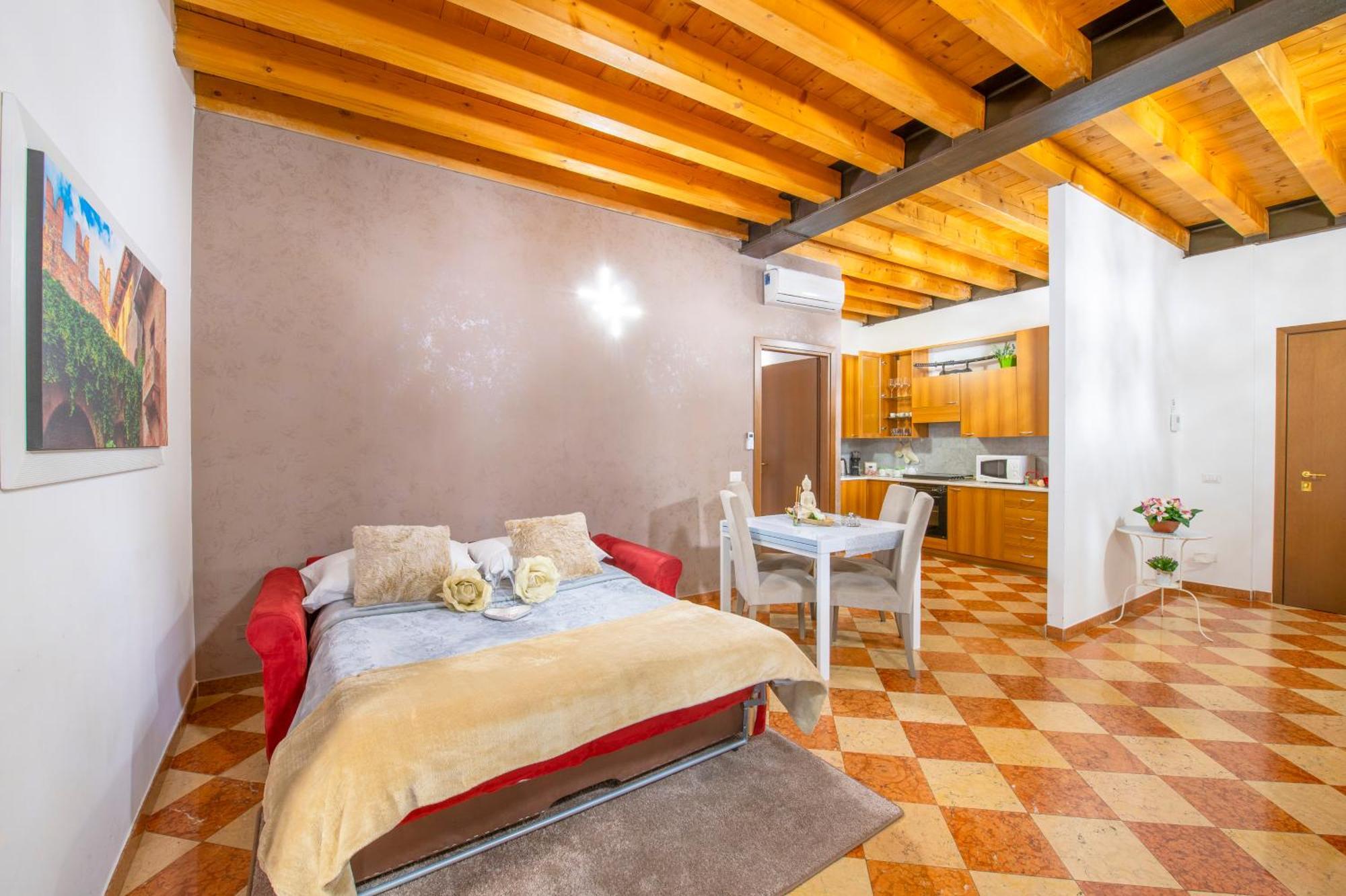 Palace Home Mazzini Verona Center Dış mekan fotoğraf